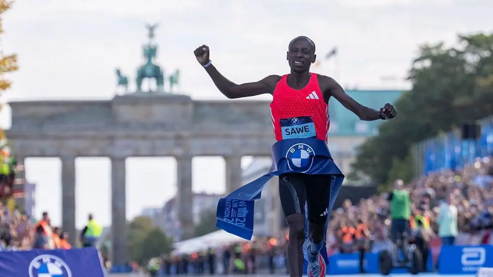 Kenya’s Sawe and Wanjiru win Berlin marathons